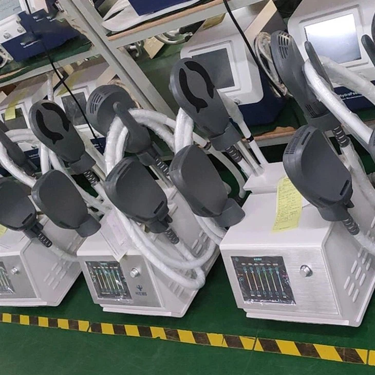 	hiemt beautiful muscle machine 7)